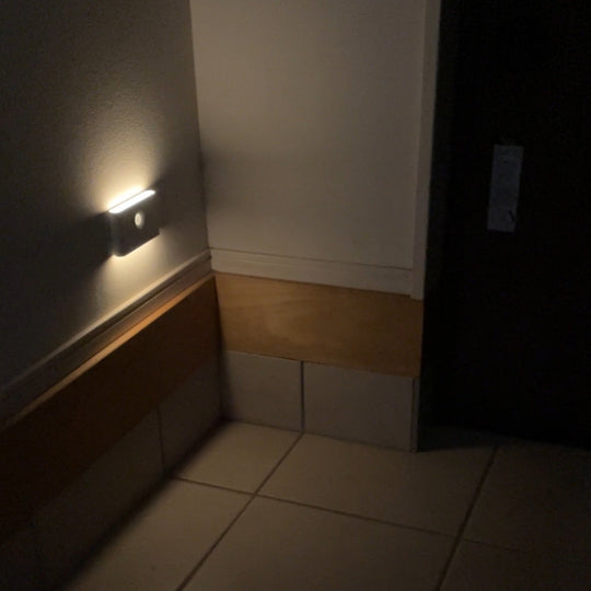 ワイヤレスUSB誘導LEDウォールライト - Over-Light